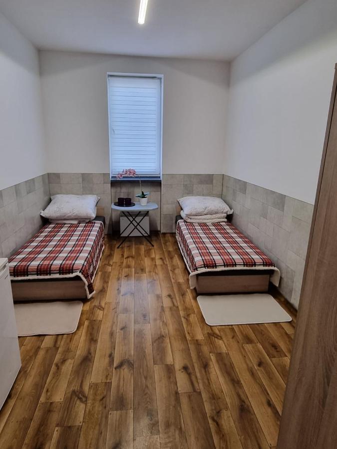 Hostel Rakoniewicka Poznań Buitenkant foto